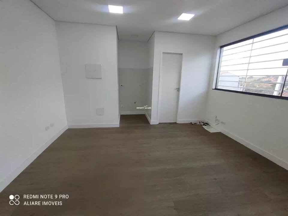 Sala Comercial - Aluguel - Centro - Bom Jesus dos Perdões - SP