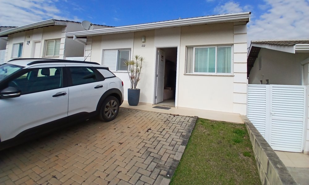 Casa em Condomínio - Venda - Santa Fé - Bom Jesus dos Perdões - SP