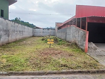 Em frente ao Residencial Lamismar II